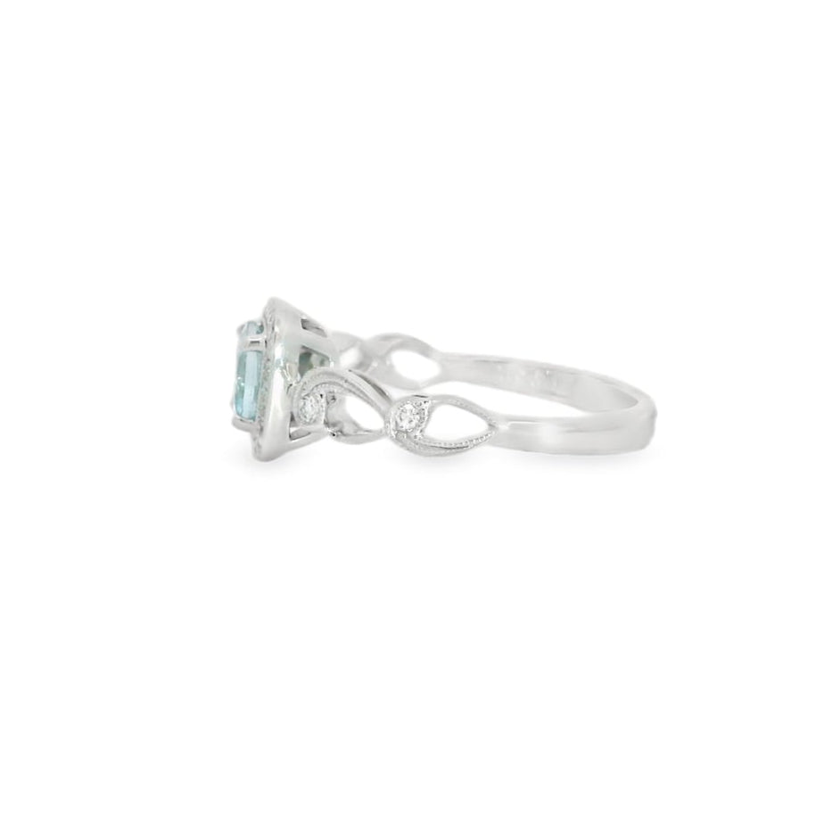 18K White Gold Aquamarine & Diamond Ring