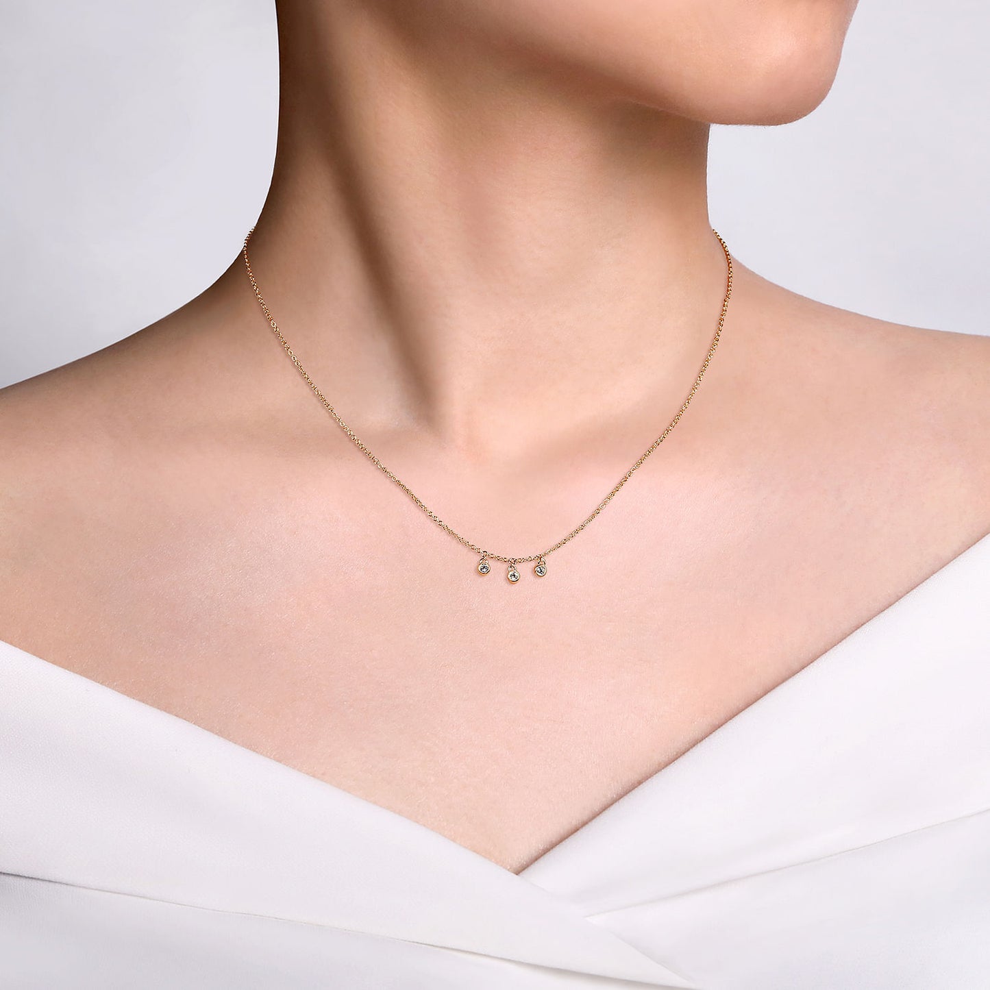 14K Yellow Gold Diamond Drop Pendant Necklace