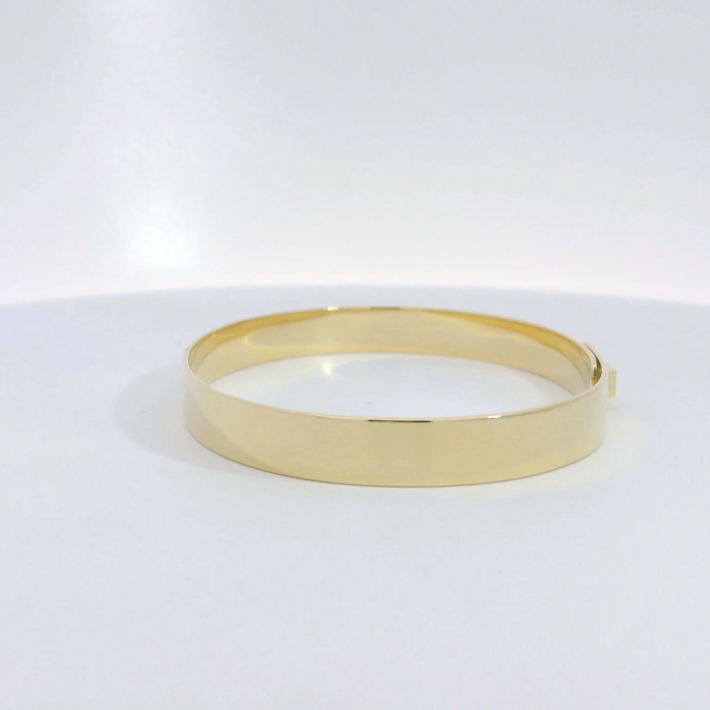 14K Yellow Gold Diamond Bangle Bracelet